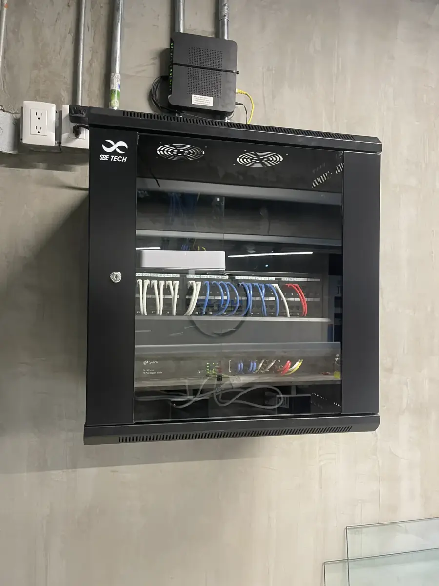 Nano Schutz Andares: foto 8 de la instalación realizada por Techniza